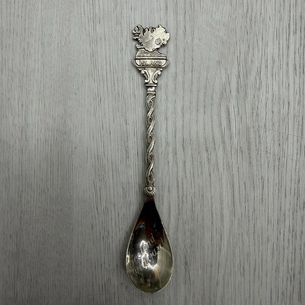 Iceland Reykjavik Souvenir Spoon Map Finial Twisted Stem Teardrop Bowl Vintage